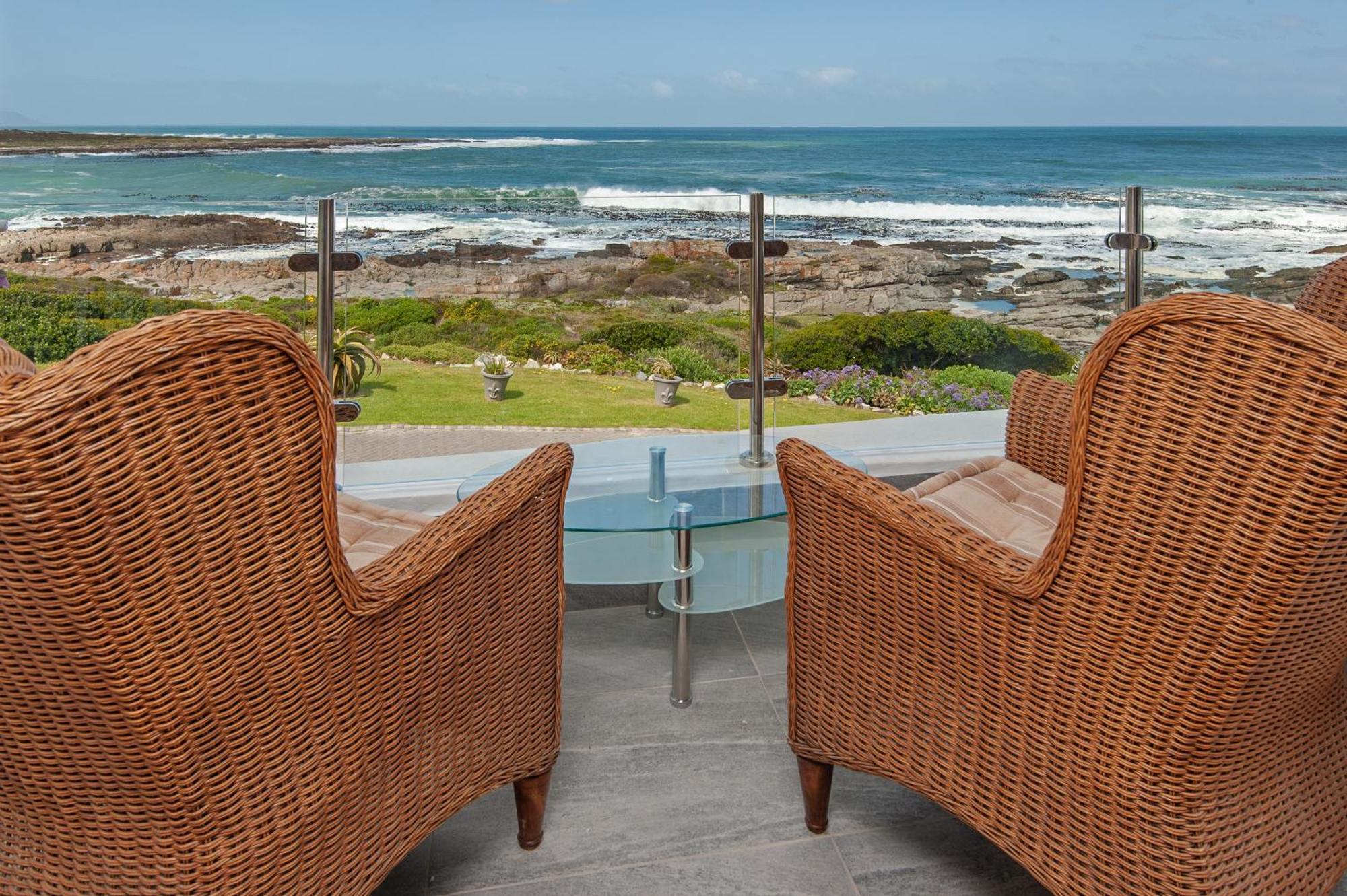 Absolute Ocean Boutique Guesthouse Hermanus Extérieur photo