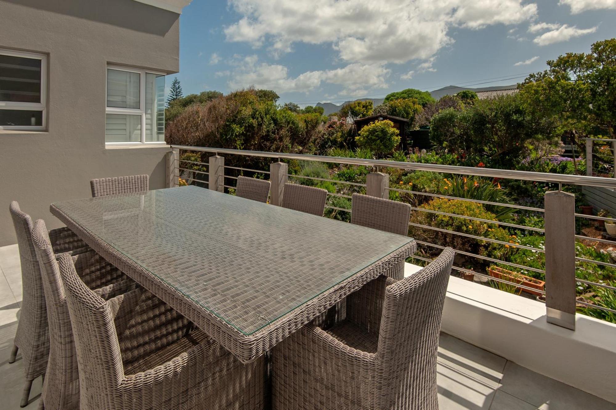 Absolute Ocean Boutique Guesthouse Hermanus Extérieur photo