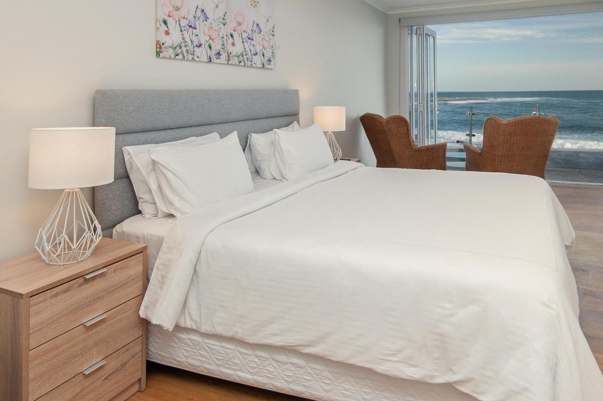 Absolute Ocean Boutique Guesthouse Hermanus Extérieur photo