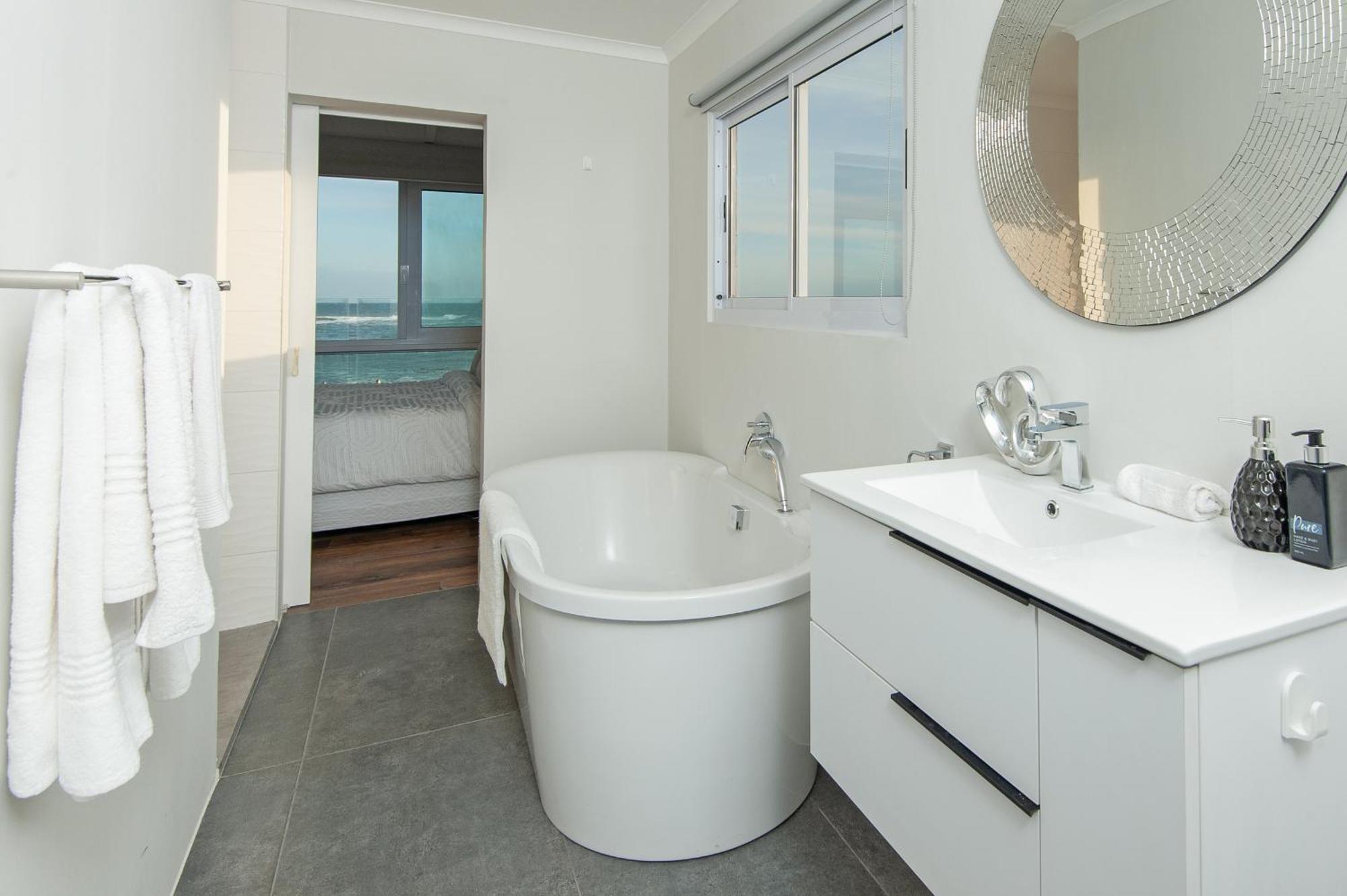 Absolute Ocean Boutique Guesthouse Hermanus Extérieur photo