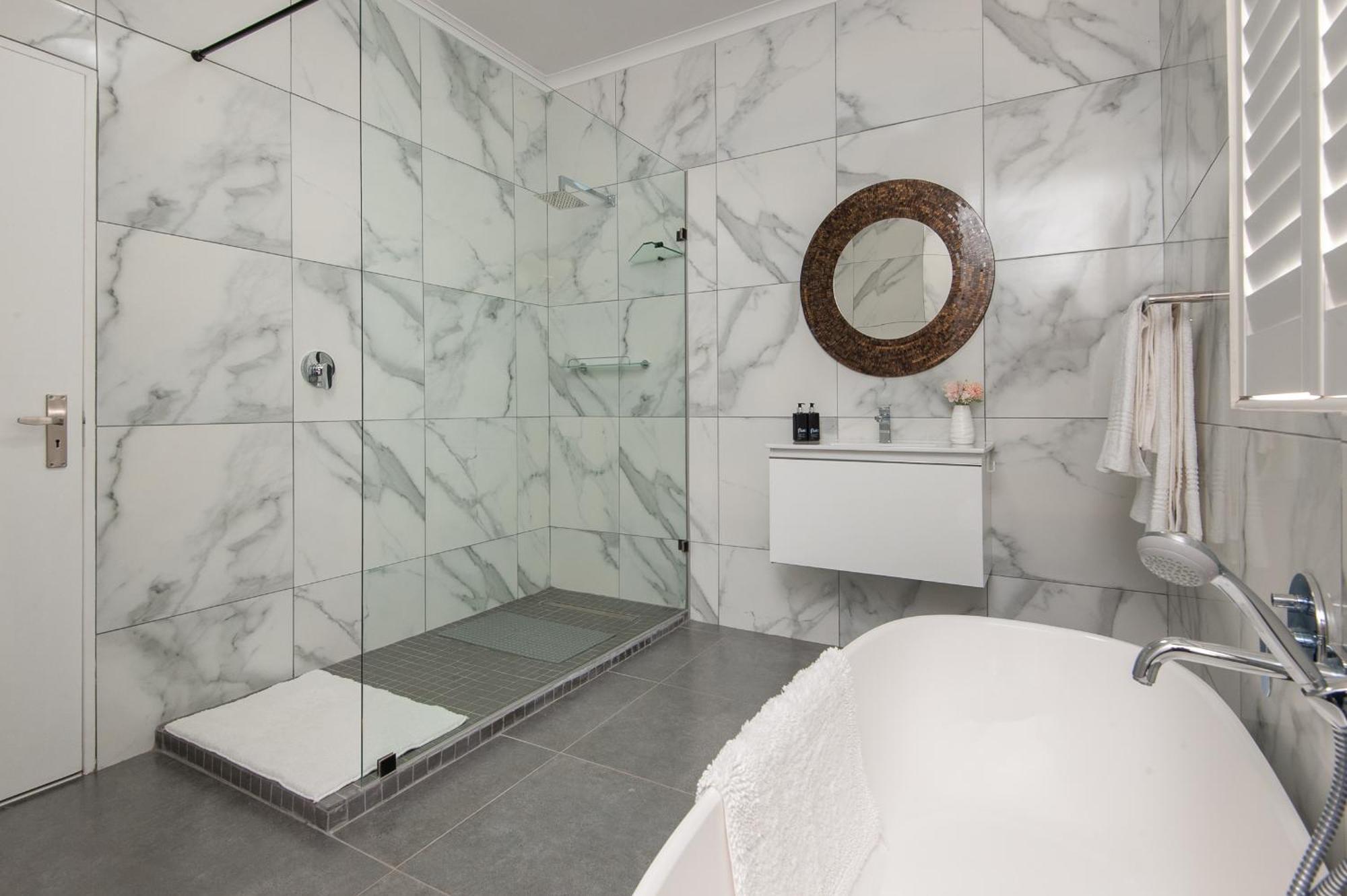 Absolute Ocean Boutique Guesthouse Hermanus Extérieur photo
